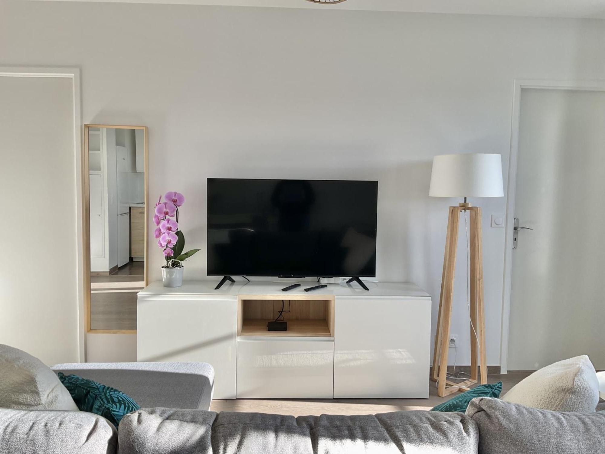 Sunny Apartment Near Disneyland Paris - Liz Appart Serris Eksteriør bilde